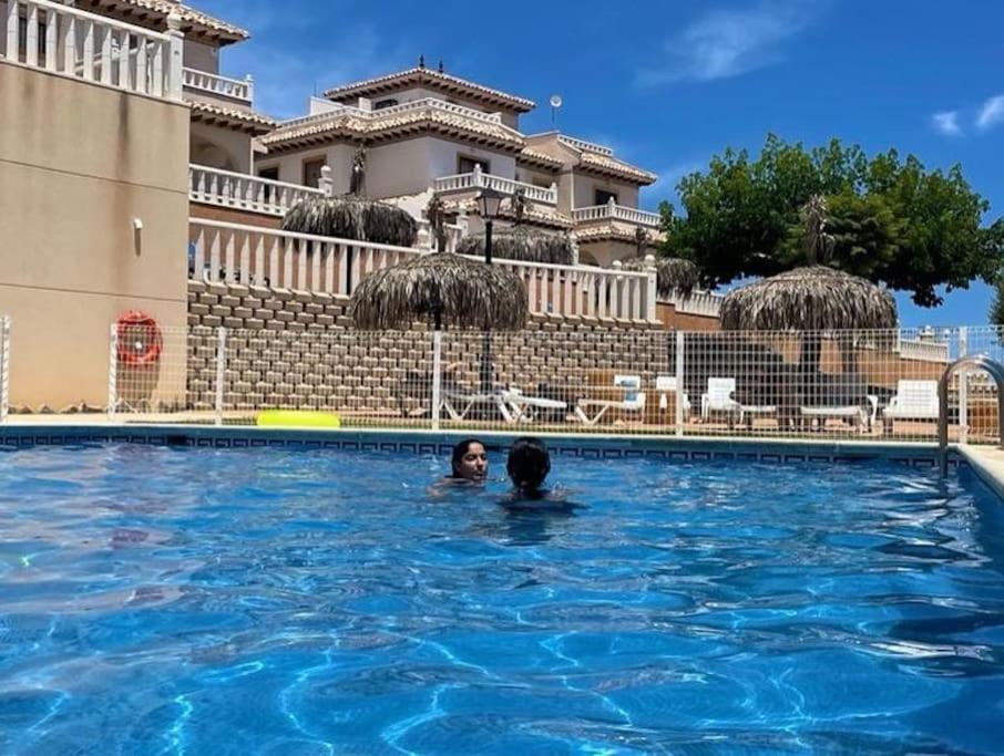 Ferienwohnung Casa Andres. Two Bed Penthouse Pool & Terrace Alicante Exterior foto