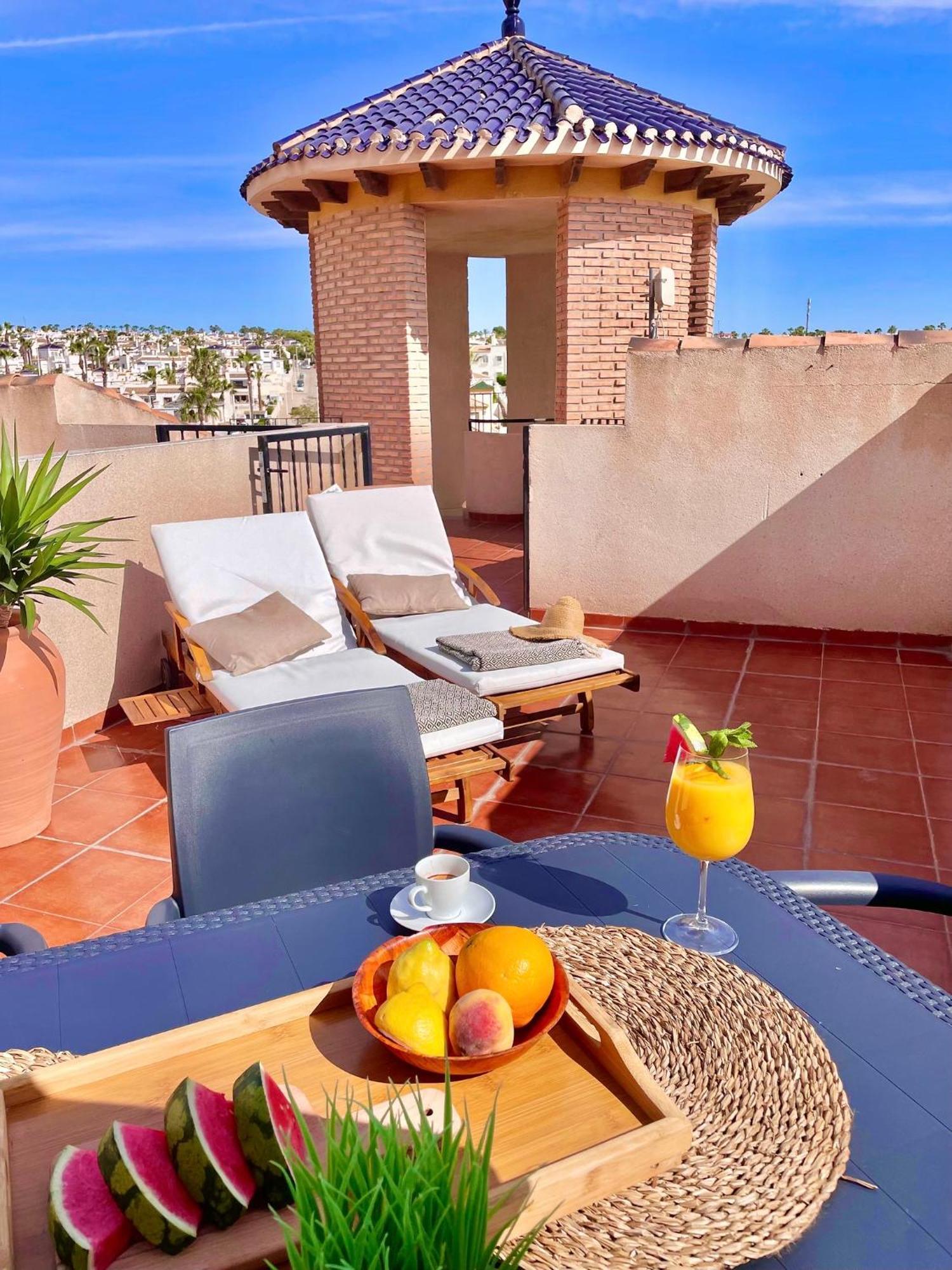 Ferienwohnung Casa Andres. Two Bed Penthouse Pool & Terrace Alicante Exterior foto