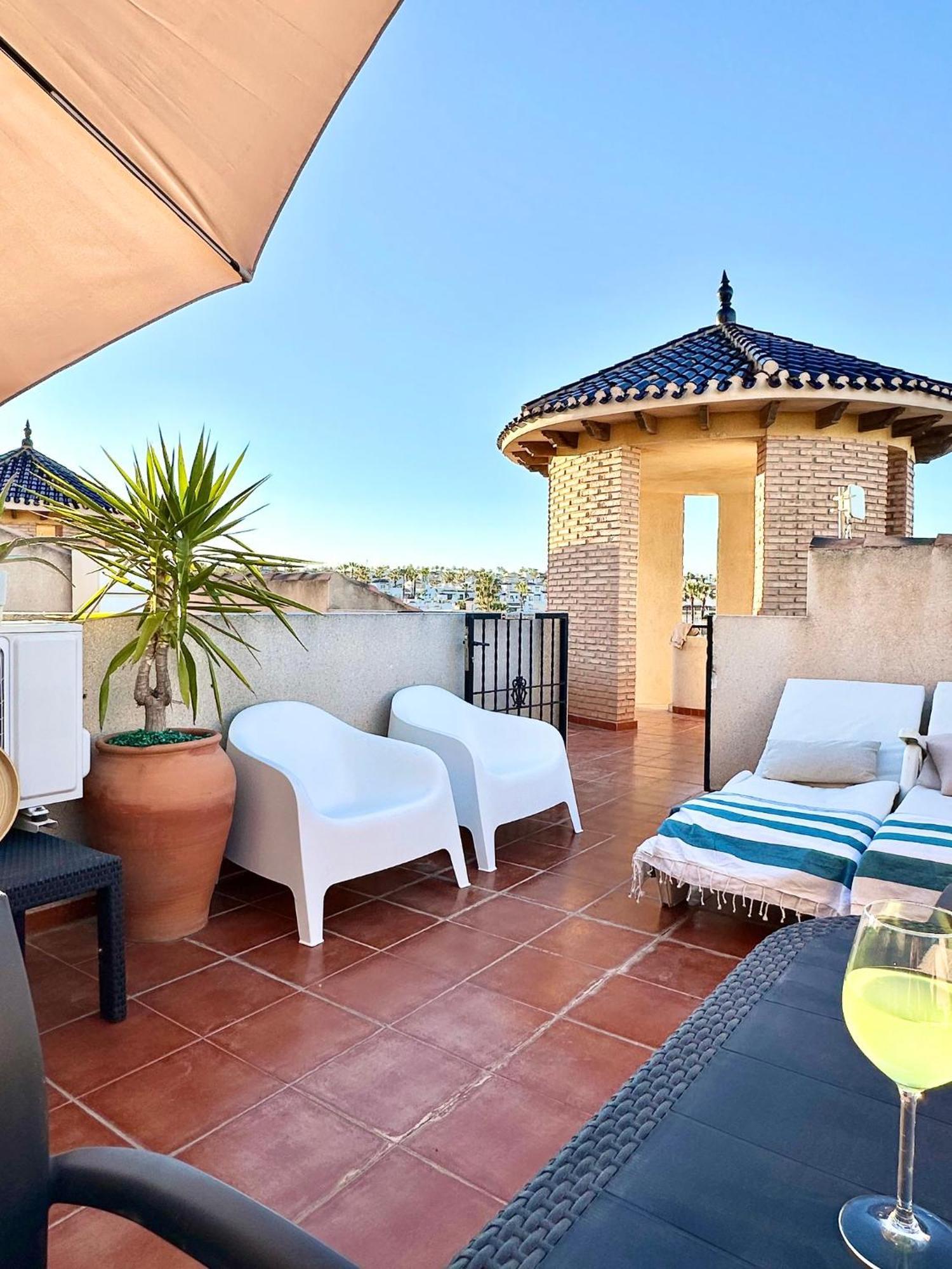 Ferienwohnung Casa Andres. Two Bed Penthouse Pool & Terrace Alicante Exterior foto